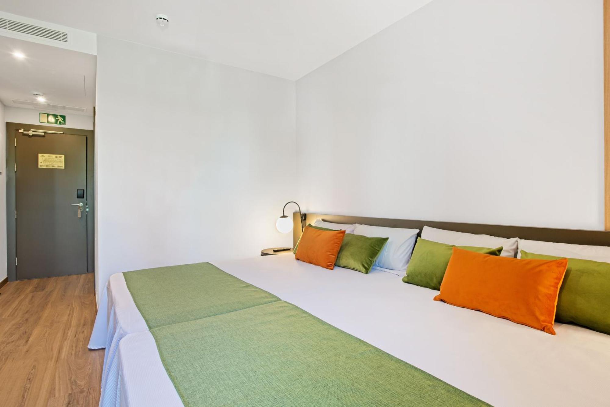 Hotel Dwo Colours Alcala Madrid Exteriér fotografie